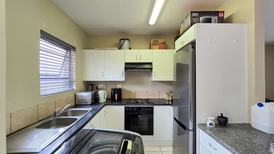 2 Bedroom Property for Sale in Nahoon Valley Park Eastern Cape